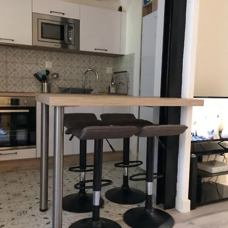 Apartment Le Jardin Des Capucins